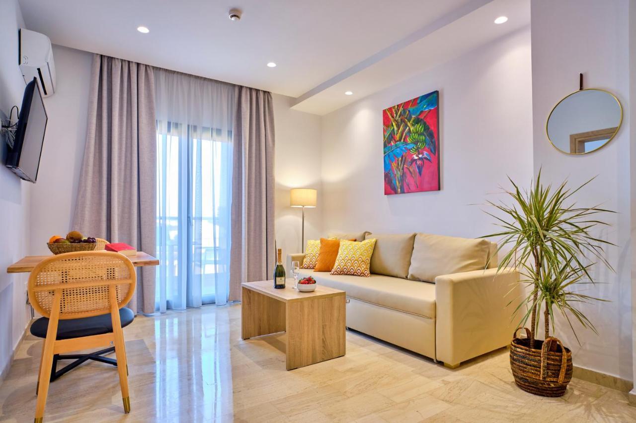 Sunflower Suites Gouvia Corfu Bagian luar foto