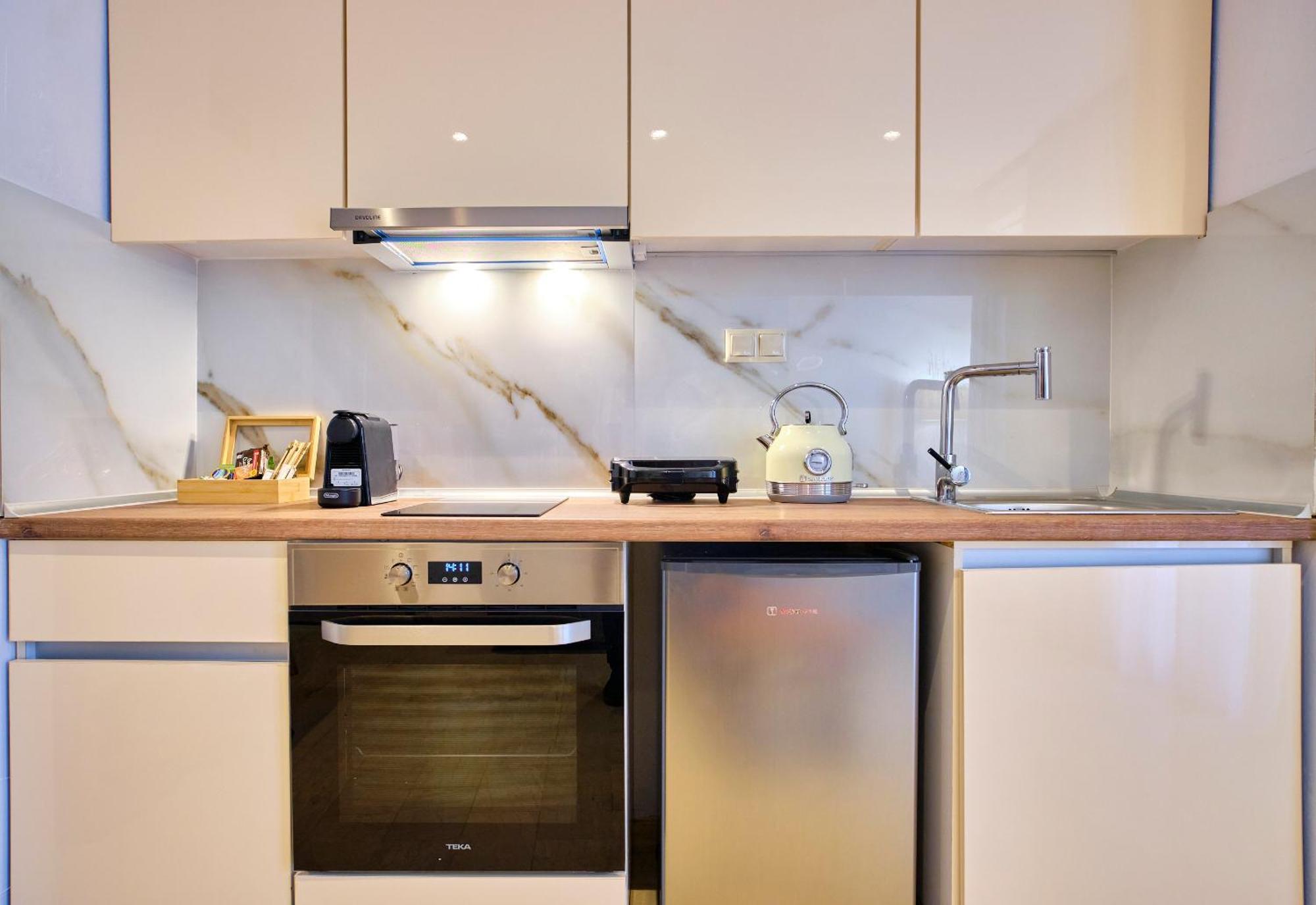 Sunflower Suites Gouvia Corfu Bagian luar foto